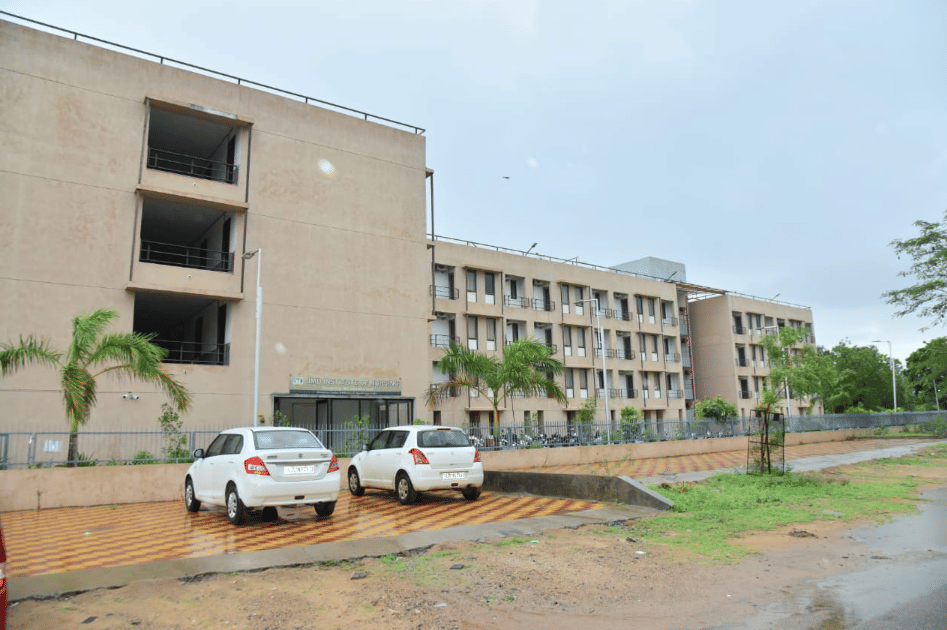 JMD Institute Of Nursing Gandhinagar College campus photo 2
